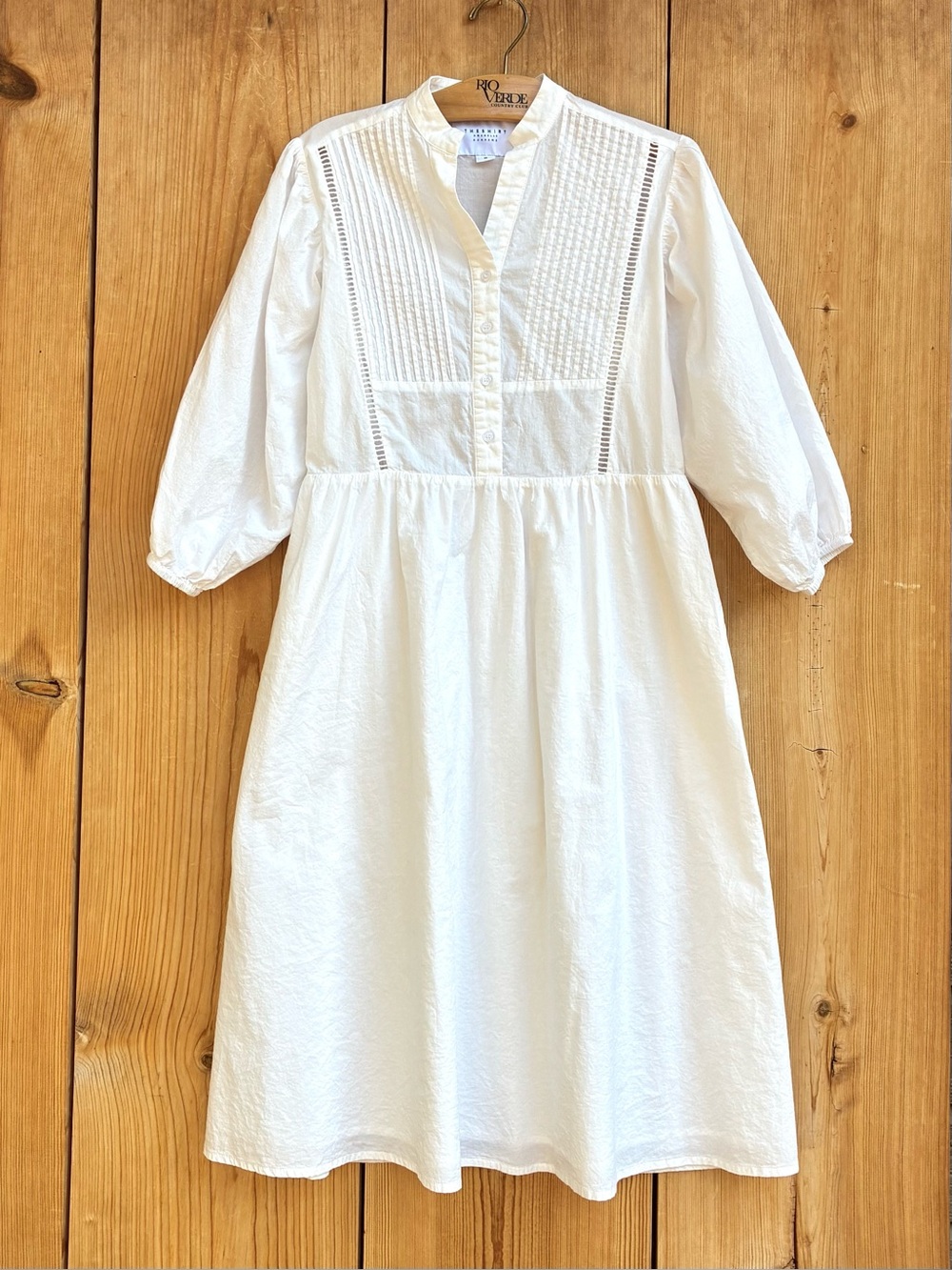 The Shirt by Rochelle Behrens EUC White Dress Sz Medium